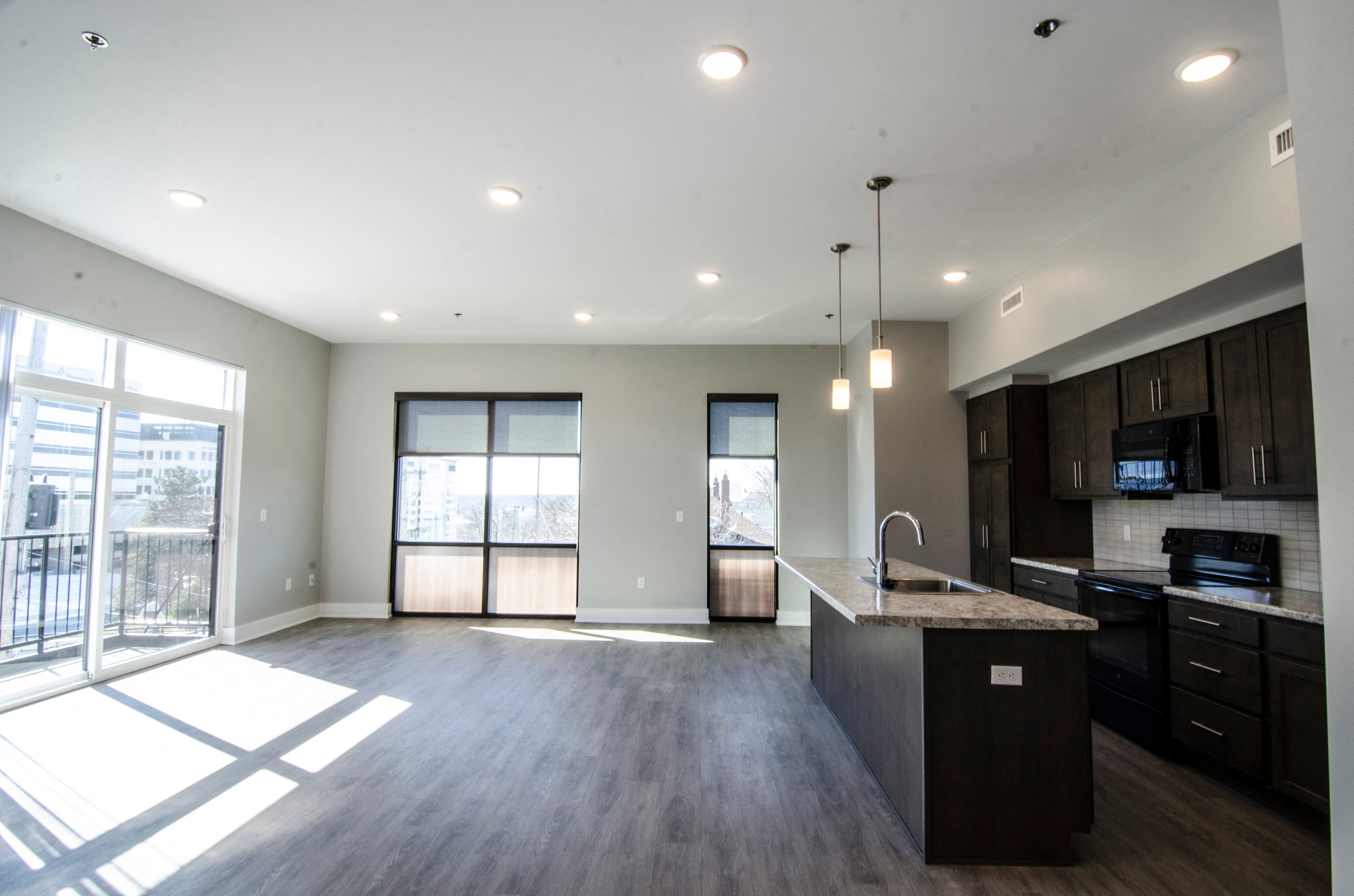 Gateway At Belknap Apartments, 513 Clancy Avenue NE, Grand Rapids, MI